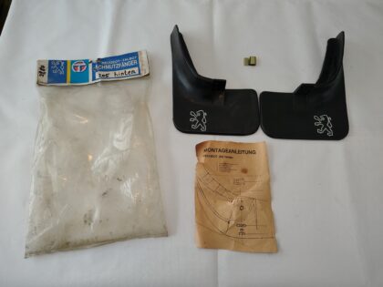 Peugeot 205 Spatlappen set niet-GTi (NOS)